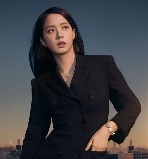 JISOO GLOWS AS THE NEW CARTIER AMBASSADOR AT .